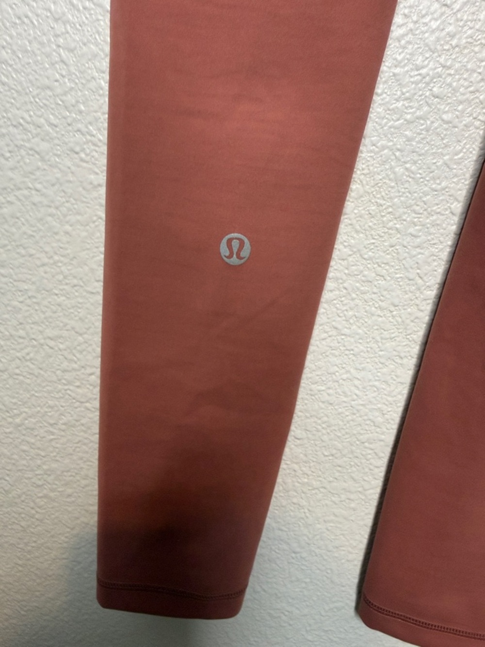 Lululemon Wunder Train High-Rise Tight with Pockets 25" Size 2 - Picture 4 of 6